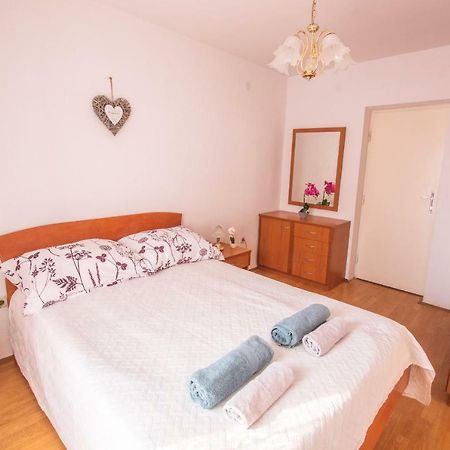 Kristian Apartments Rovinj Bagian luar foto