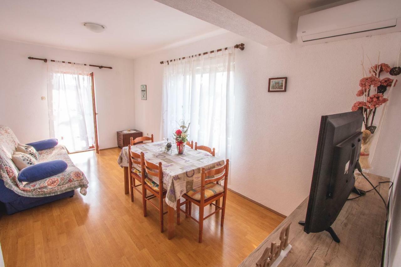 Kristian Apartments Rovinj Bagian luar foto